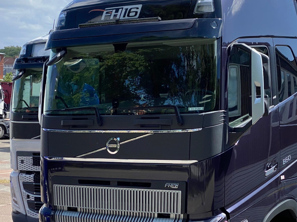 2x Ymer PRO 20tum Ledramp till solskyddet Volvo FH